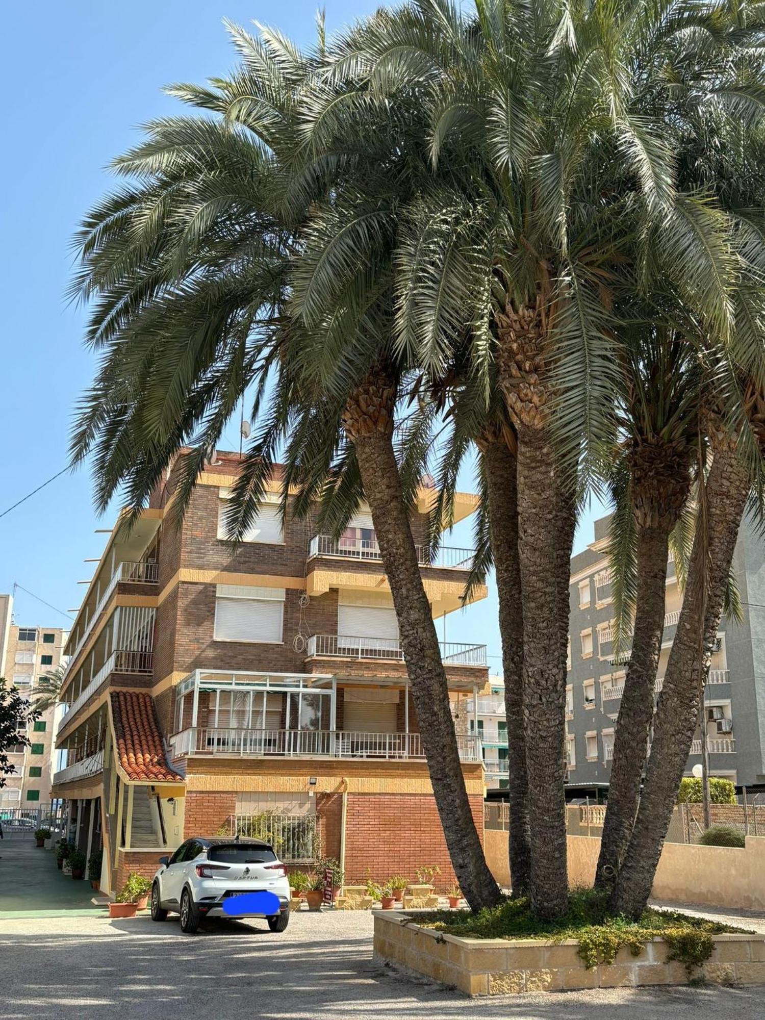 刚果公寓酒店 坎佩略 外观 照片